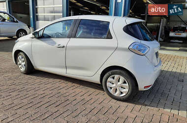 Хэтчбек Renault Zoe 2014 в 