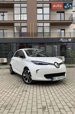Хэтчбек Renault Zoe 2018 в 