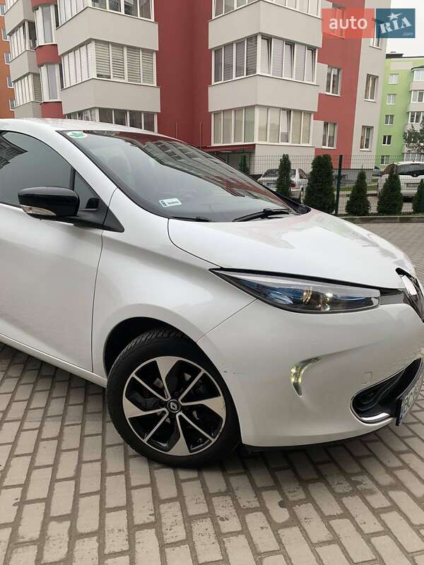 Хэтчбек Renault Zoe 2018 в Львове