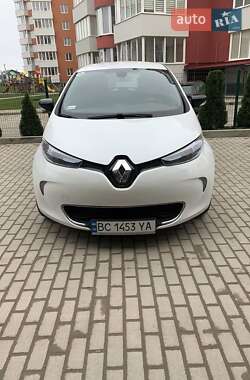 Хэтчбек Renault Zoe 2018 в 