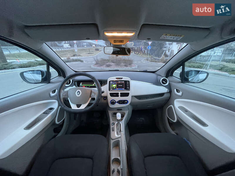 Хэтчбек Renault Zoe 2015 в Киеве фото 25 Хэтчбек Renault Zoe 2015 в Киеве