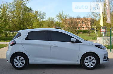 Хетчбек Renault Zoe 2020 в 