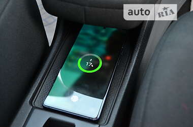 Хетчбек Renault Zoe 2020 в 