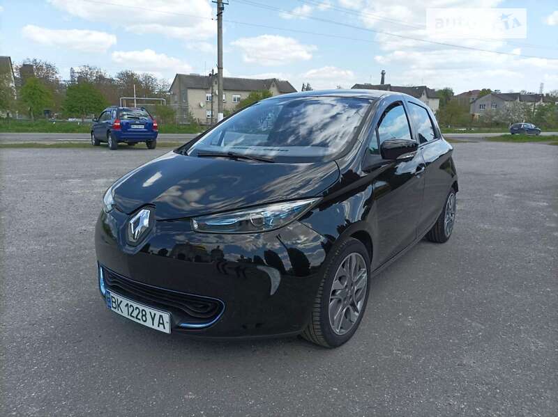 Хэтчбек Renault Zoe 2013 в Дубно