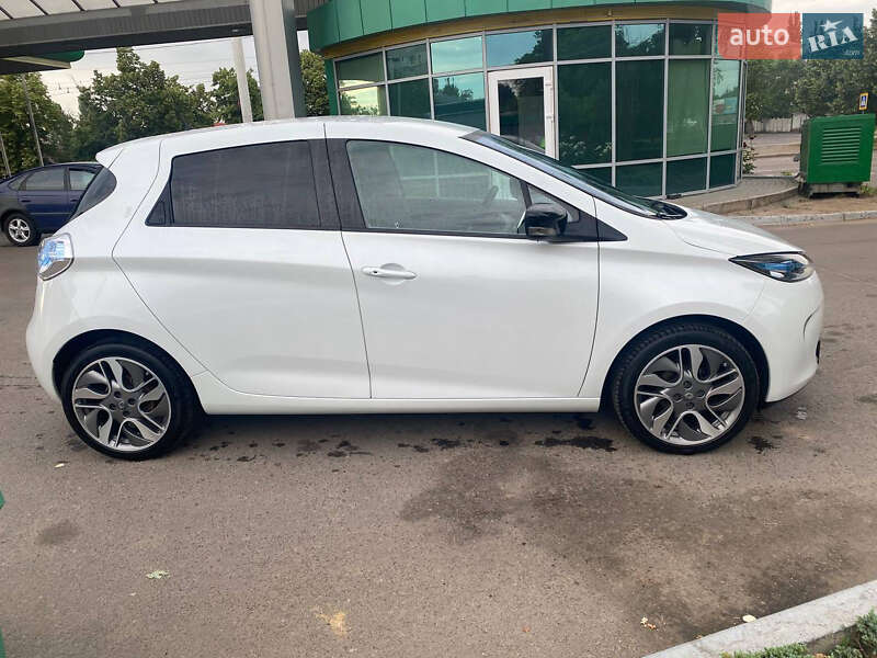 Хетчбек Renault Zoe 2016 в Миколаєві