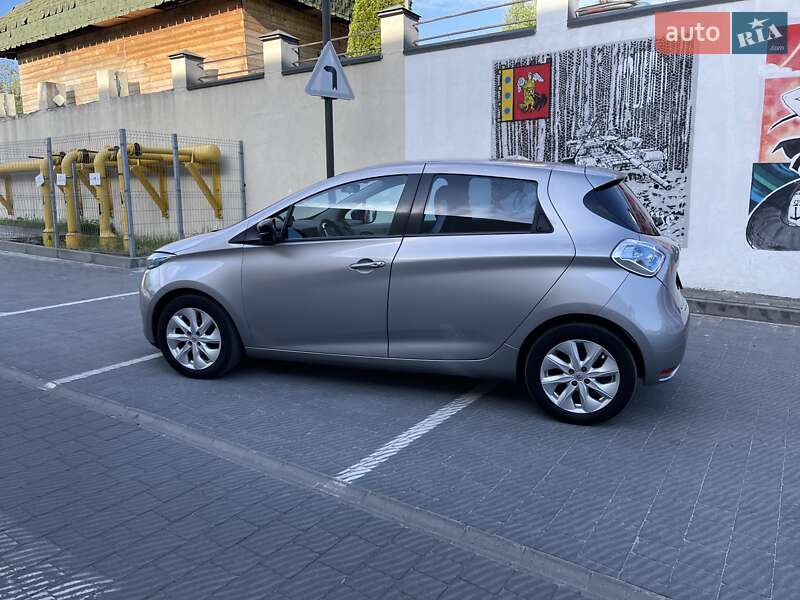 Хетчбек Renault Zoe 2015 в Львові