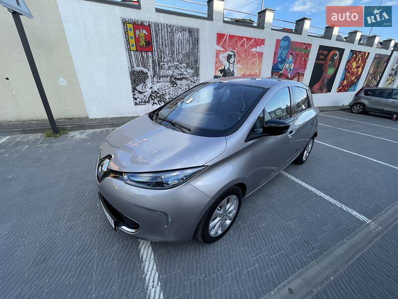 Хетчбек Renault Zoe 2015 в Львові