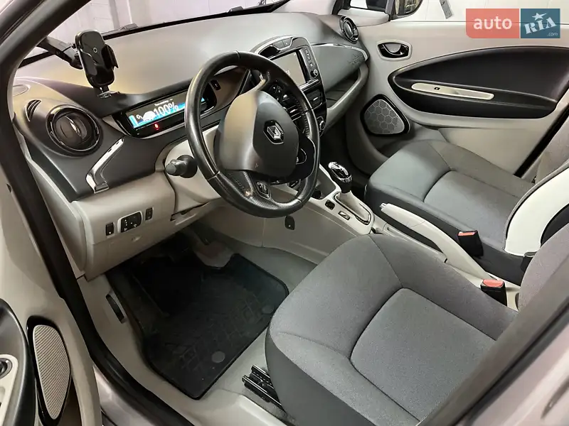 Renault Zoe 2015 VIN VF1AGVYA052494195 фото оголошення 32 з 119