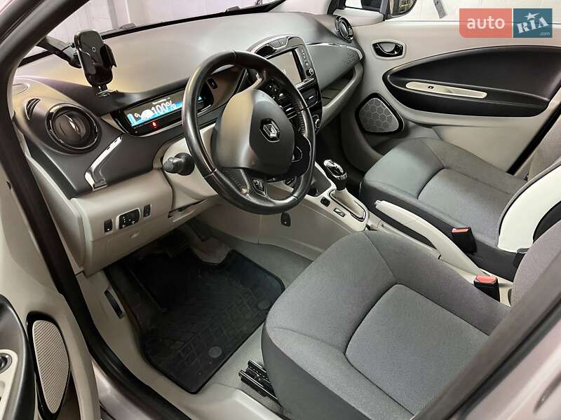 Хетчбек Renault Zoe 2015 в Львові