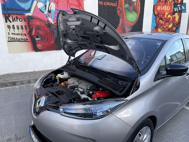 Хетчбек Renault Zoe 2015 в Львові