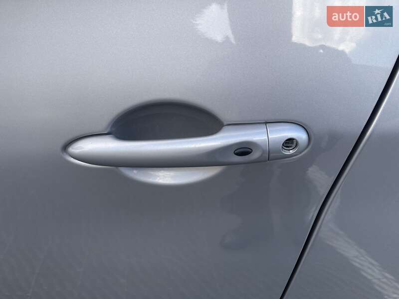 Хетчбек Renault Zoe 2015 в Львові