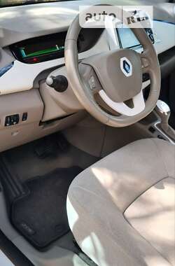 Хэтчбек Renault Zoe 2013 в 