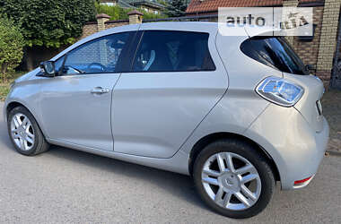 Хэтчбек Renault Zoe 2014 в 