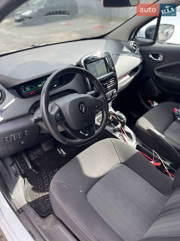 Хэтчбек Renault Zoe 2017 в Киеве