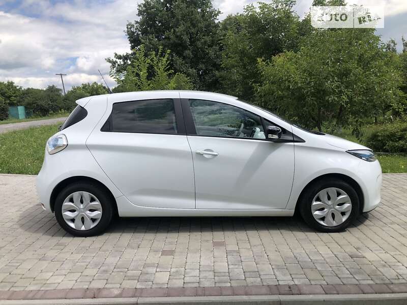Хэтчбек Renault Zoe 2016 в Ровно