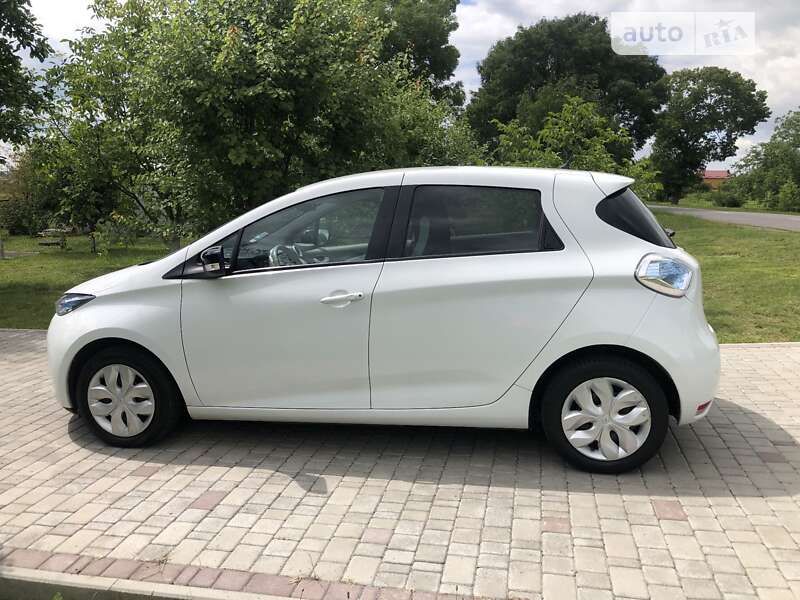 Хэтчбек Renault Zoe 2016 в Ровно