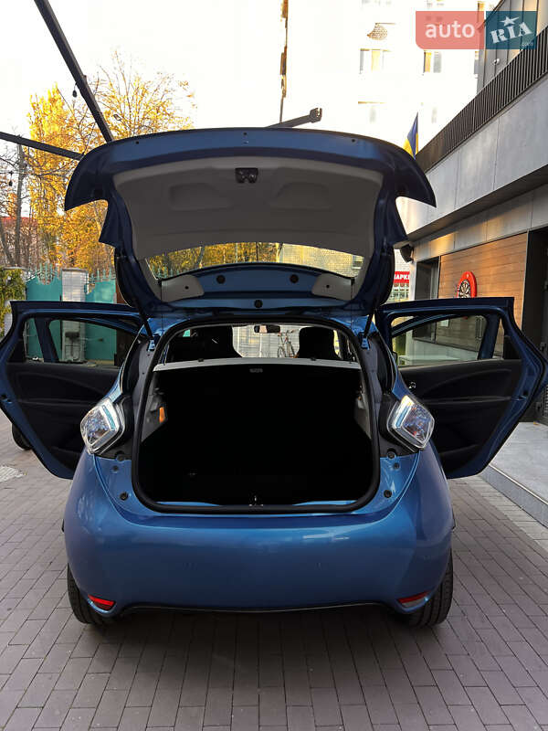 Хетчбек Renault Zoe 2018 в Києві фото 7 Хетчбек Renault Zoe 2018 в Києві