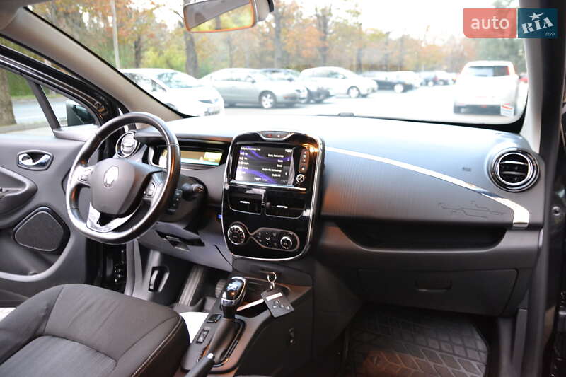 Хэтчбек Renault Zoe 2019 в Луцке фото 19 Хэтчбек Renault Zoe 2019 в Луцке