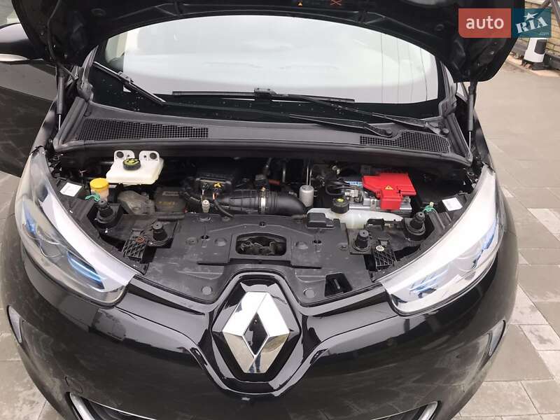 Хэтчбек Renault Zoe 2018 в Тернополе
