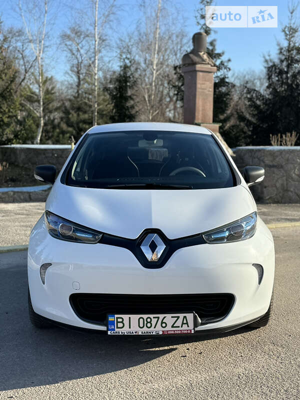 Хэтчбек Renault Zoe 2017 в Полтаве
