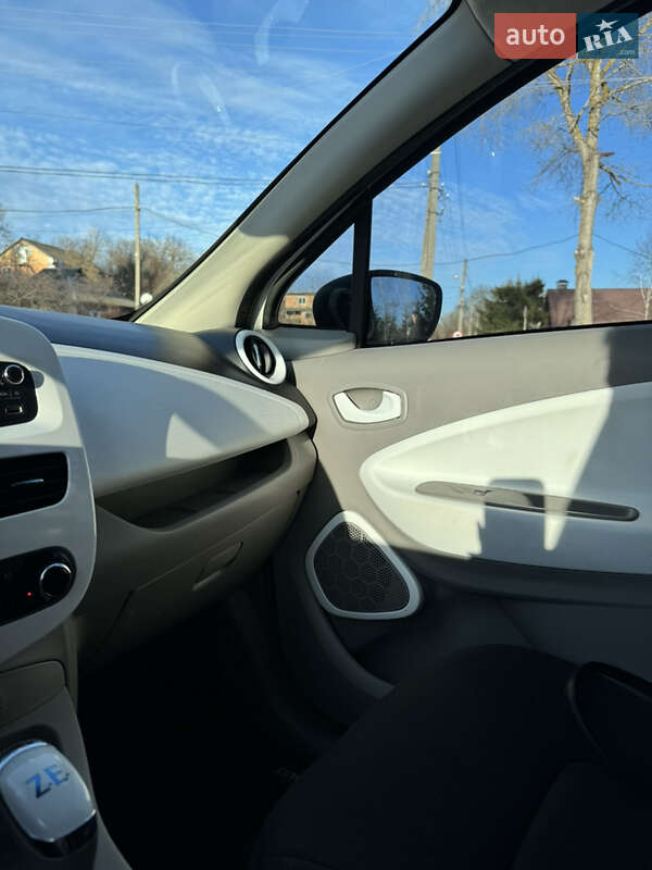 Хэтчбек Renault Zoe 2017 в Полтаве