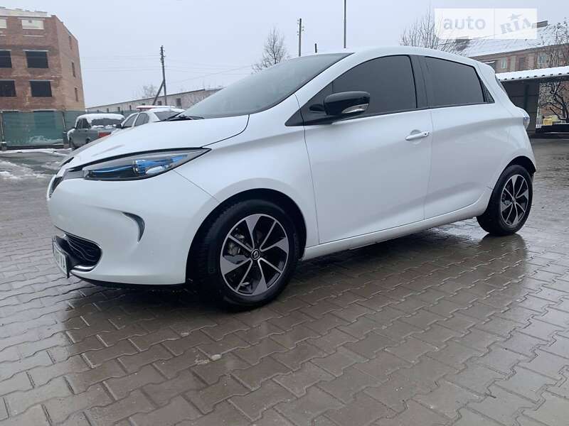 Хэтчбек Renault Zoe 2017 в Староконстантинове