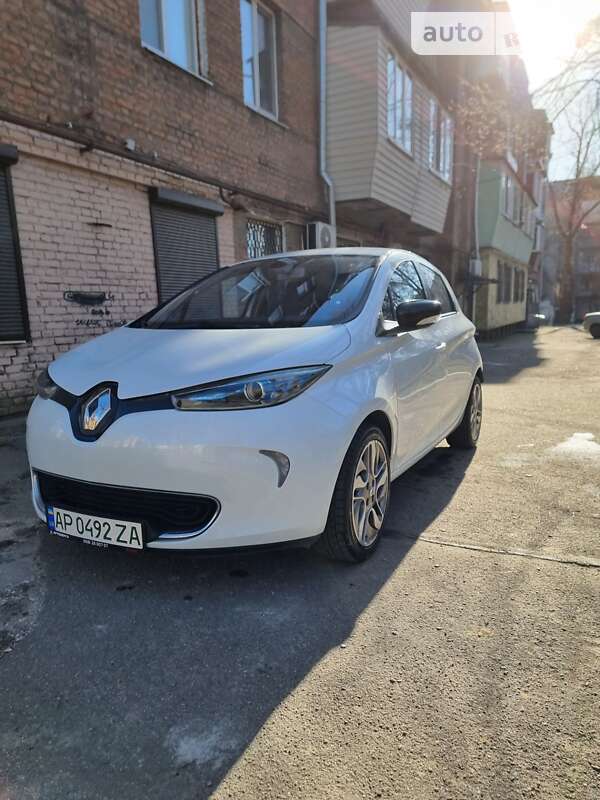 Хетчбек Renault Zoe 2015 в Запоріжжі