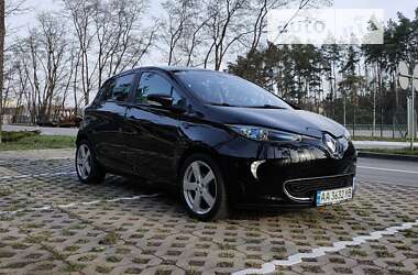 Хетчбек Renault Zoe 2016 в Києві