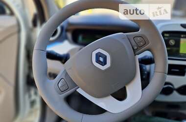 Хетчбек Renault Zoe 2014 в Чернівцях