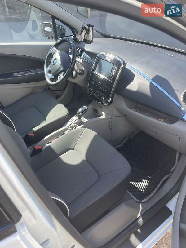 Хетчбек Renault Zoe 2014 в Полтаві