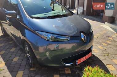 Хэтчбек Renault Zoe 2017 в 