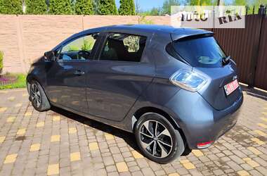 Хэтчбек Renault Zoe 2017 в 