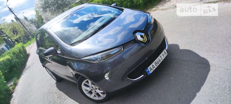 Хэтчбек Renault Zoe 2018 в Киеве