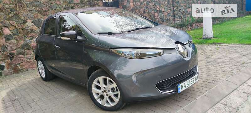Хэтчбек Renault Zoe 2018 в Киеве