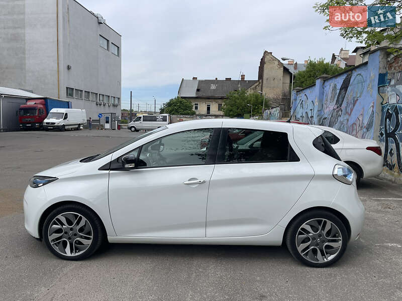 Хэтчбек Renault Zoe 2016 в Львове
