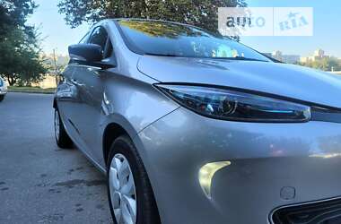 Хэтчбек Renault Zoe 2016 в Харькове