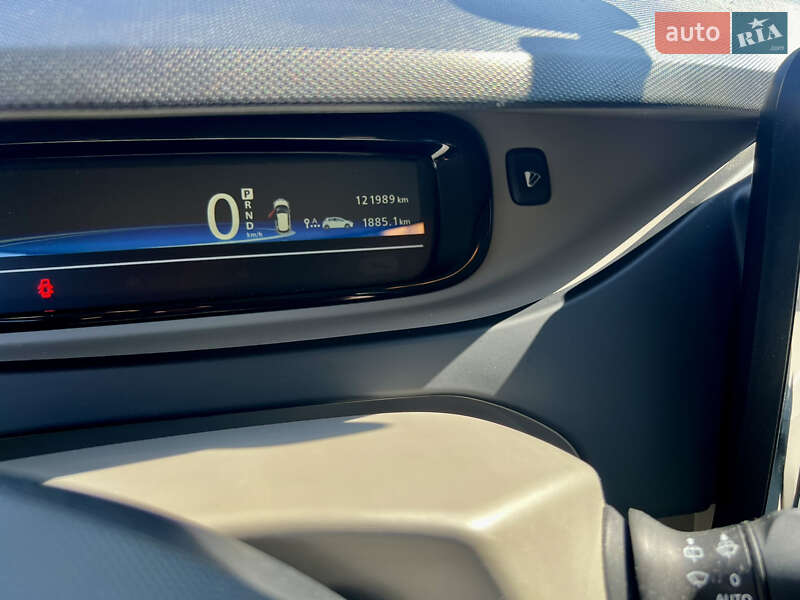 Хэтчбек Renault Zoe 2015 в Хмельницком