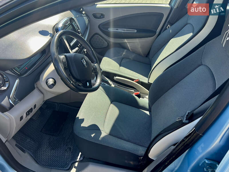 Хэтчбек Renault Zoe 2015 в Хмельницком