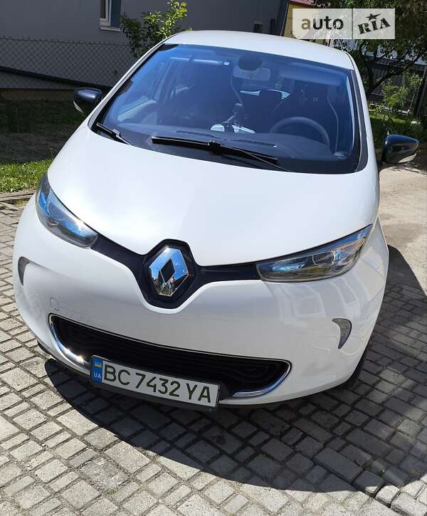 Хэтчбек Renault Zoe 2015 в Львове