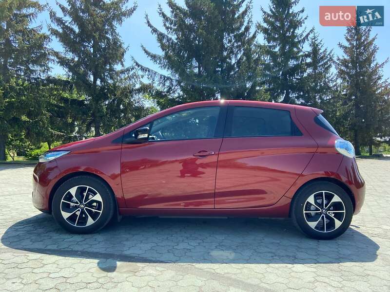 Хэтчбек Renault Zoe 2019 в Дубно