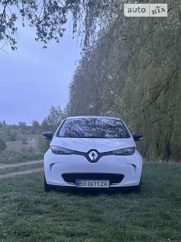 Хэтчбек Renault Zoe 2015 в Хмельницком