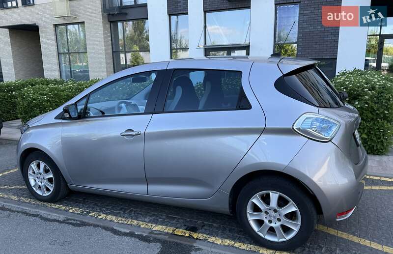 Хетчбек Renault Zoe 2014 в Києві