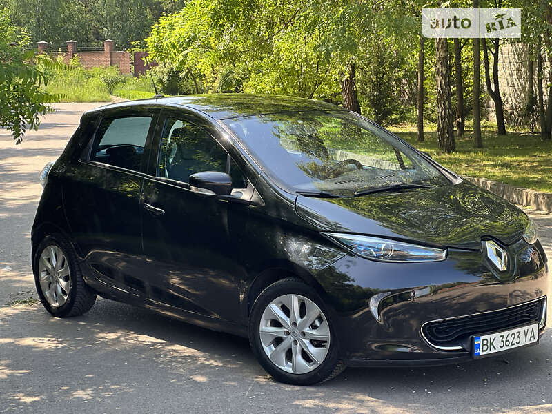 Хетчбек Renault Zoe 2015 в Рівному