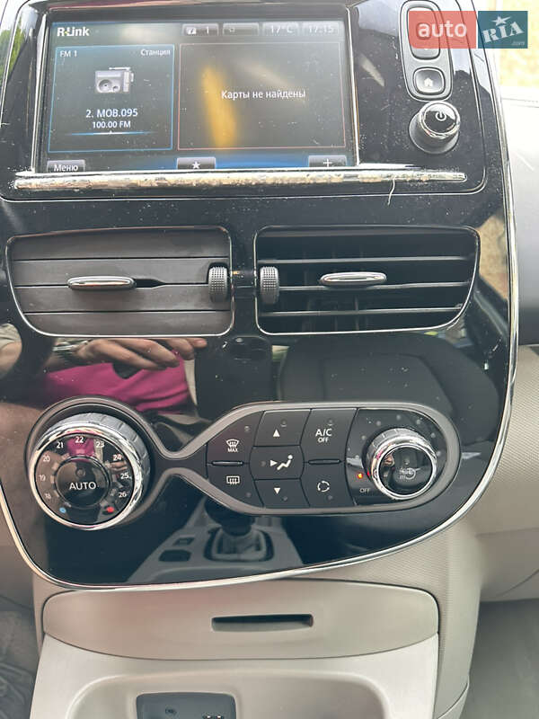 Хетчбек Renault Zoe 2016 в Чернівцях