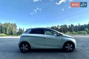 Хэтчбек Renault Zoe 2014 в 