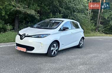 Хэтчбек Renault Zoe 2014 в 