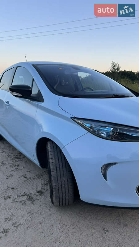 Хетчбек Renault Zoe 2015 в Києві