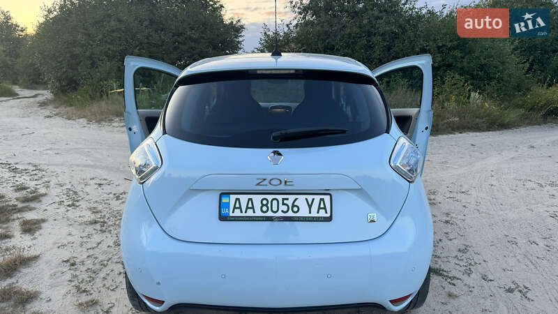 Хетчбек Renault Zoe 2015 в Києві