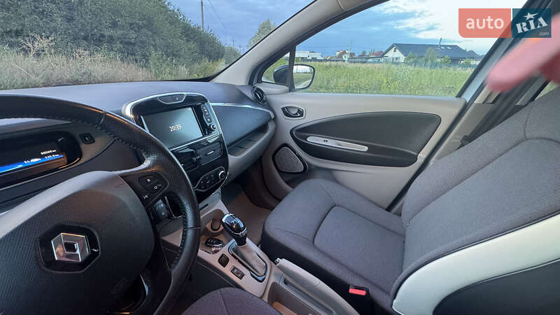 Хетчбек Renault Zoe 2015 в Києві