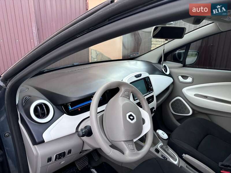 Хетчбек Renault Zoe 2017 в Кагарлику